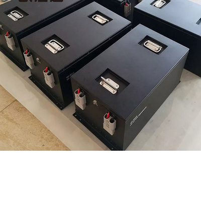 Baterai Lithium Campervan 48V 100AH ​​RV AGV Mobil Scrubber Lantai Mobil Golf Baterai Siklus Dalam
